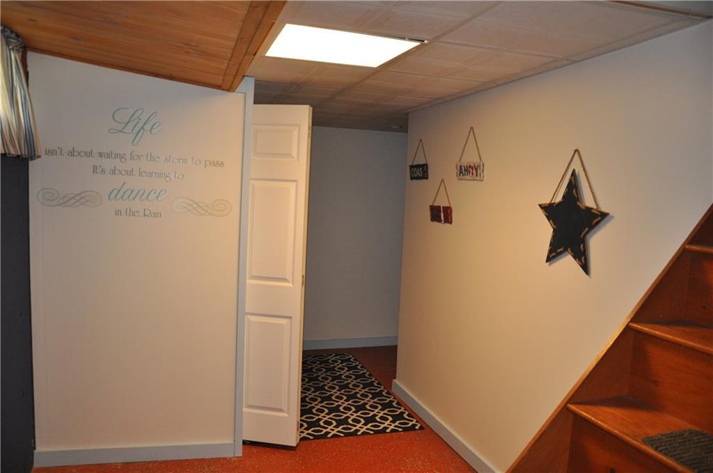 1004 Mutton Lane Veazie, ME 04401 - Photo 22 of 35 Photo