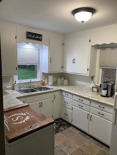 220 West Roberts Road Indianapolis, IN 46217 - Photo 11 of 26 Gallery Image 11