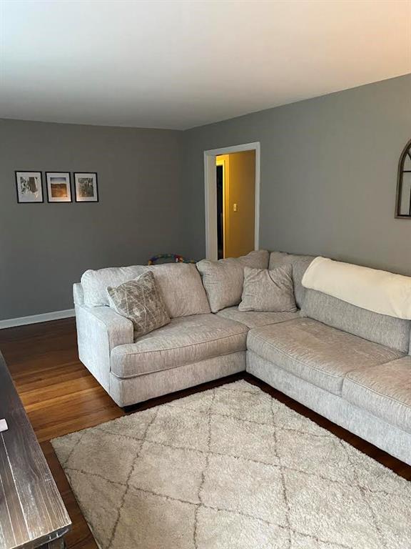220 West Roberts Road Indianapolis, IN 46217 - Photo 13 of 26 Gallery Image 13