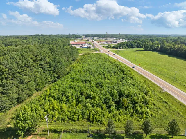 $467,500 | 0 Spence Store Loop, Holladay, TN 38341