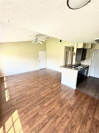 $200,000 | 1059 South Hiawassee Road, Unit 1824, Orlando, FL 32835