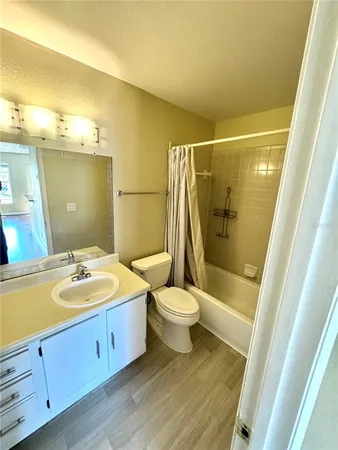 $200,000 | 1059 South Hiawassee Road, Unit 1824, Orlando, FL 32835