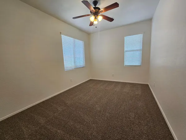 $2,350 | 3542 South Posse Trail, Gilbert, AZ 85297