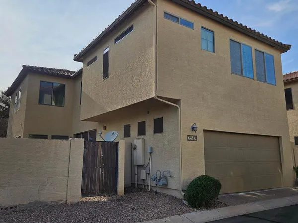 $2,350 | 3542 South Posse Trail, Gilbert, AZ 85297