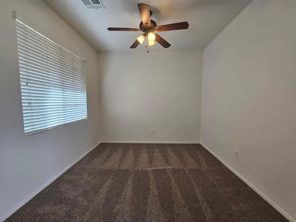 $2,350 | 3542 South Posse Trail, Gilbert, AZ 85297