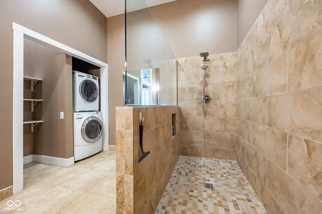 $3,000 | 12 East Washington Street, Unit 201, Greencastle, IN 46135