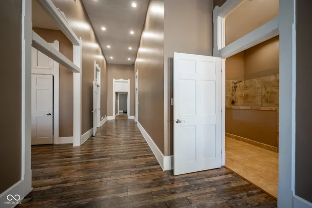 $3,000 | 12 East Washington Street, Unit 201, Greencastle, IN 46135