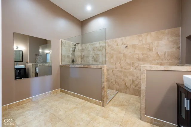 $3,000 | 12 East Washington Street, Unit 201, Greencastle, IN 46135