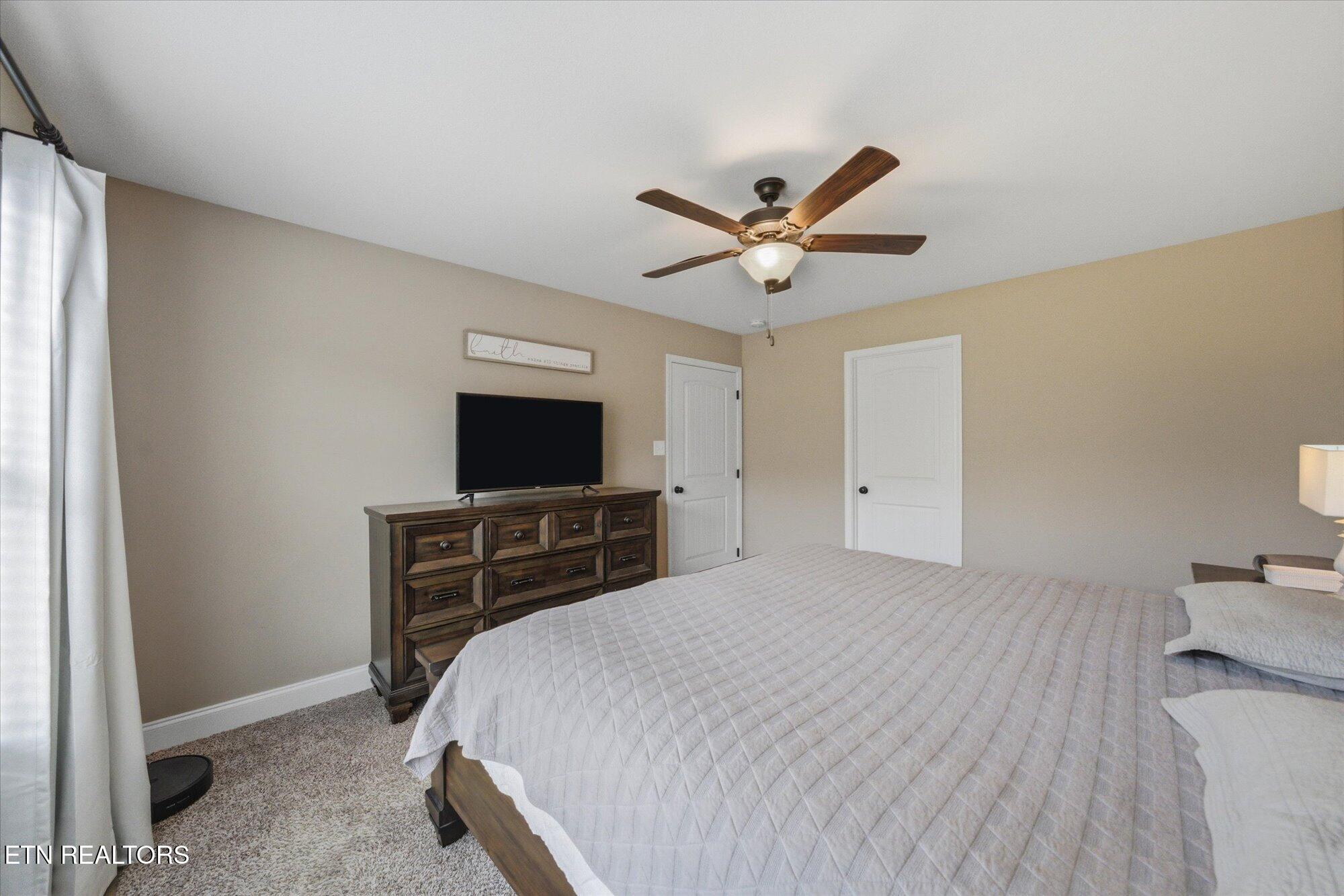 7983 Poplar Grove Lane Powell, TN 37849 - Photo 13 of 32 13-7983-Poplar-Grv-Ln-Powell-TN-13