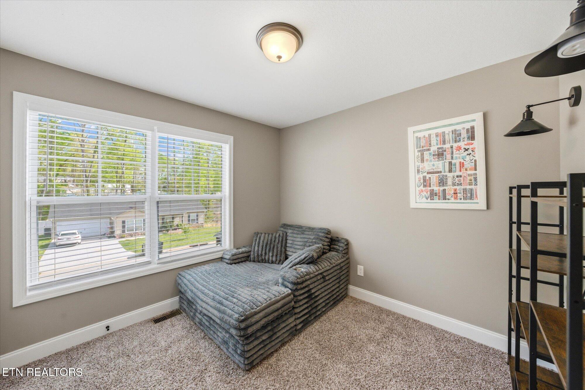 7983 Poplar Grove Lane Powell, TN 37849 - Photo 17 of 32 17-7983-Poplar-Grv-Ln-Powell-TN-17