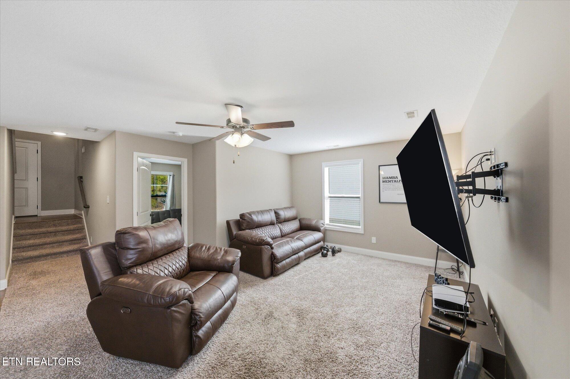 7983 Poplar Grove Lane Powell, TN 37849 - Photo 21 of 32 21-7983-Poplar-Grv-Ln-Powell-TN-21