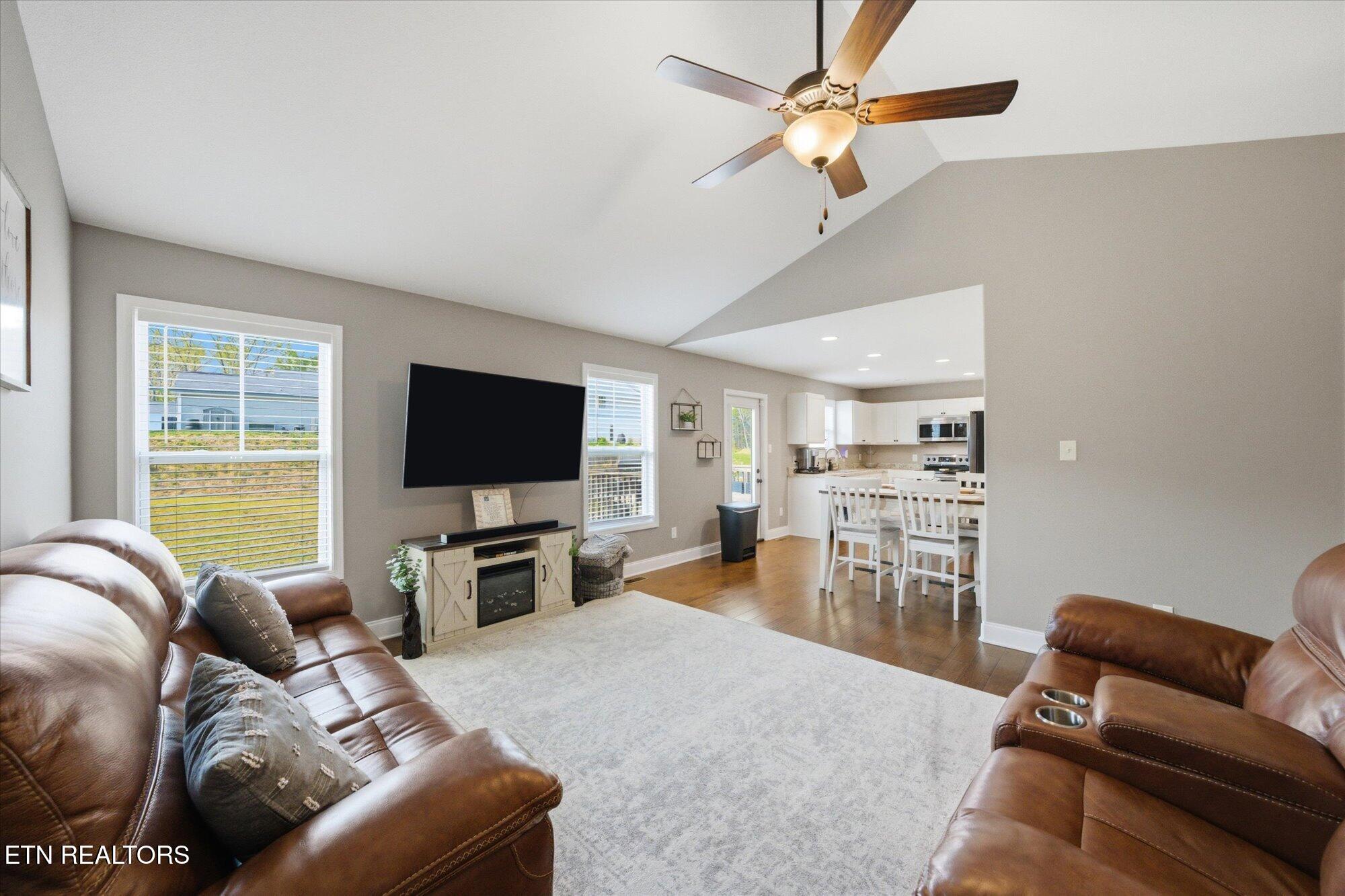 7983 Poplar Grove Lane Powell, TN 37849 - Photo 6 of 32 06-7983-Poplar-Grv-Ln-Powell-TN-6