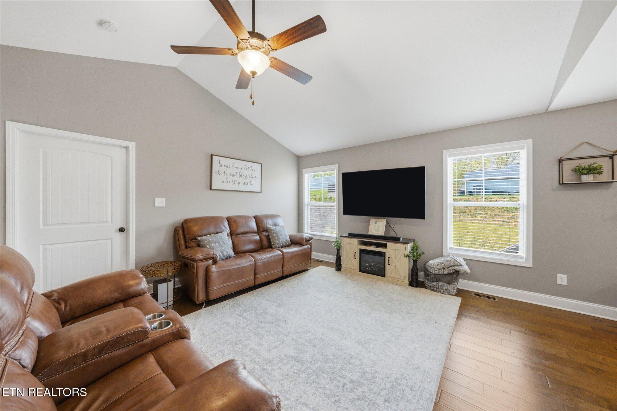 7983 Poplar Grove Lane Powell, TN 37849 - Photo 7 of 32 07-7983-Poplar-Grv-Ln-Powell-TN-7