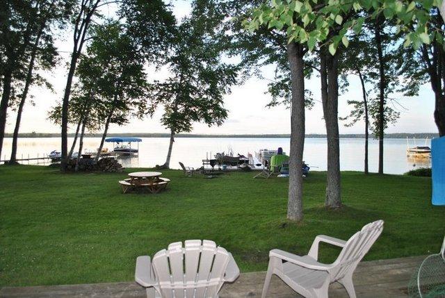 11398 Kings Point Road Alanson, MI 49706 - Photo 19 of 28 Gallery Image 19