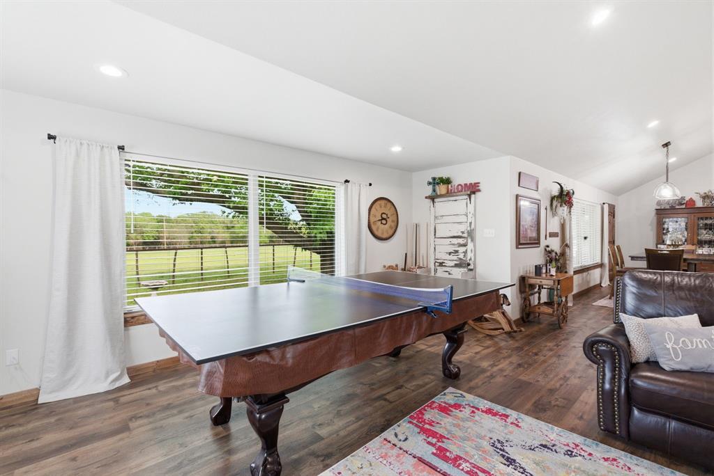 187 County Road 4195 Decatur, TX 76234 - Photo 14 of 40