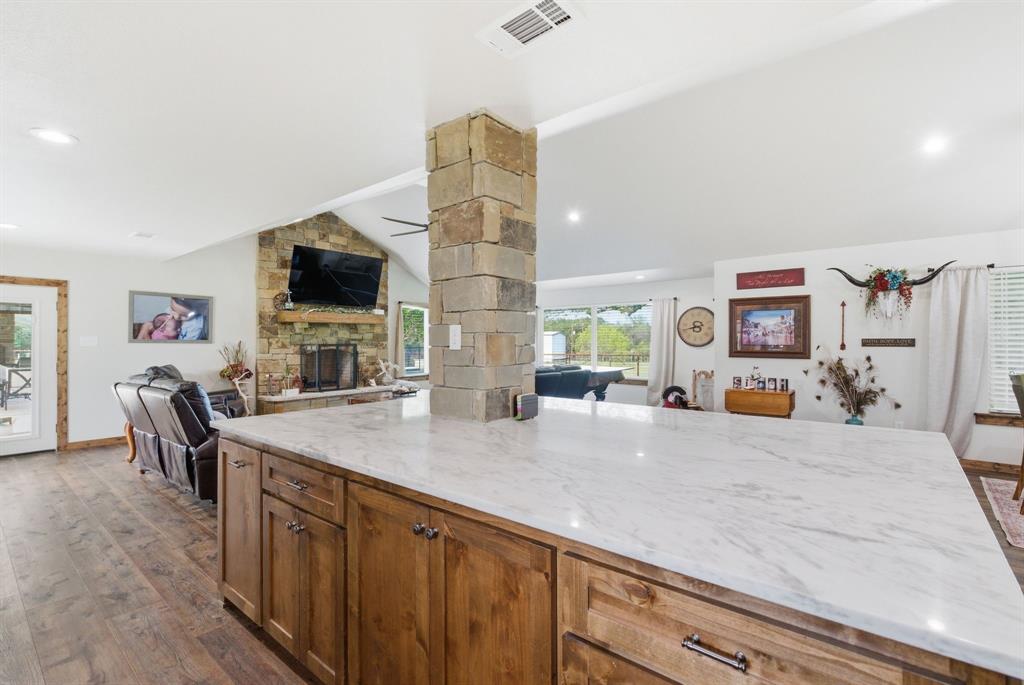 187 County Road 4195 Decatur, TX 76234 - Photo 17 of 40