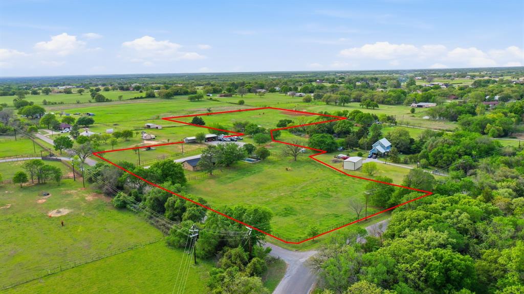 187 County Road 4195 Decatur, TX 76234 - Photo 2 of 40