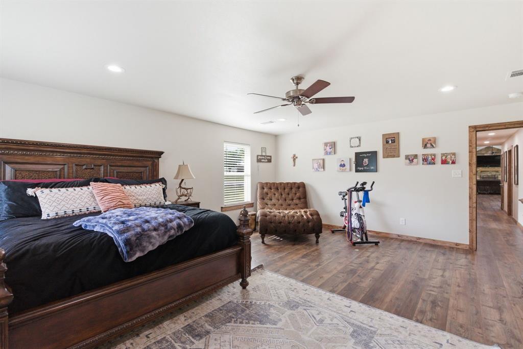 187 County Road 4195 Decatur, TX 76234 - Photo 21 of 40