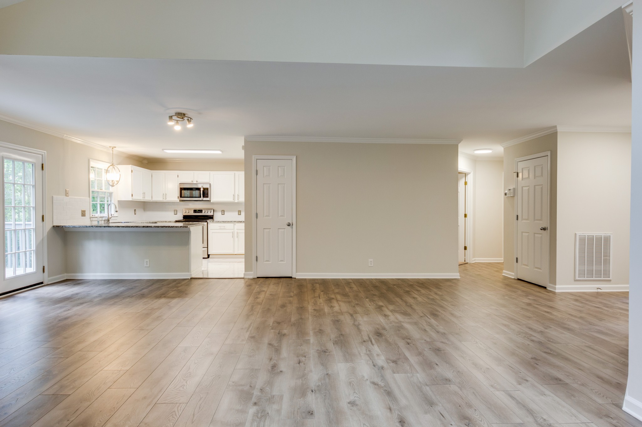 2315 Rader Ridge Road Antioch, TN 37013 - Photo 9 of 29