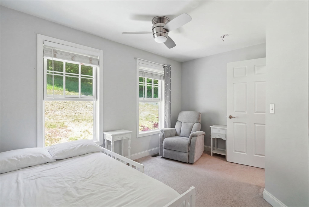 67 Hidden Road Dracut, MA 01826 - Photo 23 of 32