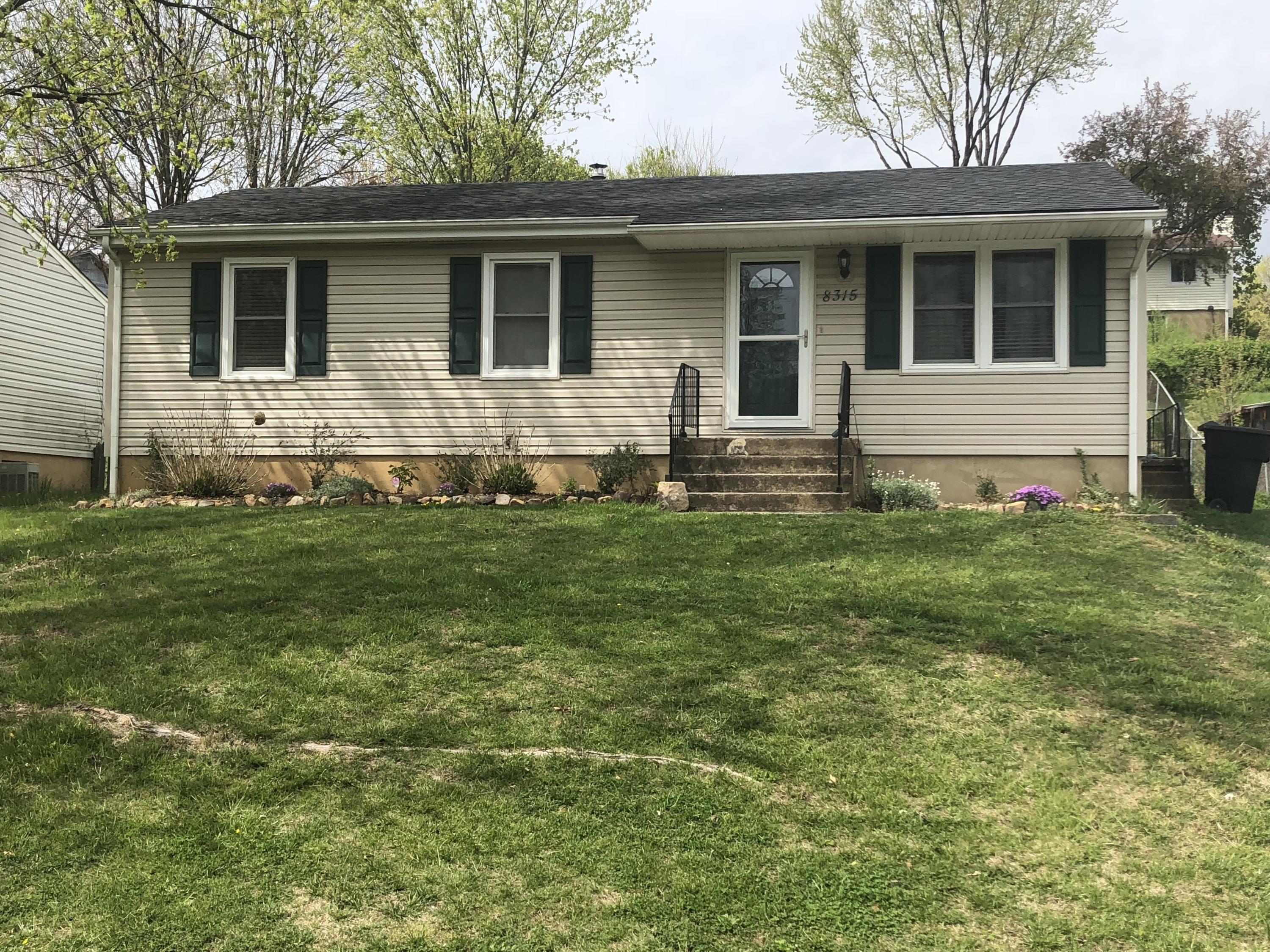8315 Robin Lynn Road Roanoke, VA 24019 - Photo 16 of 16 IMG_3600
