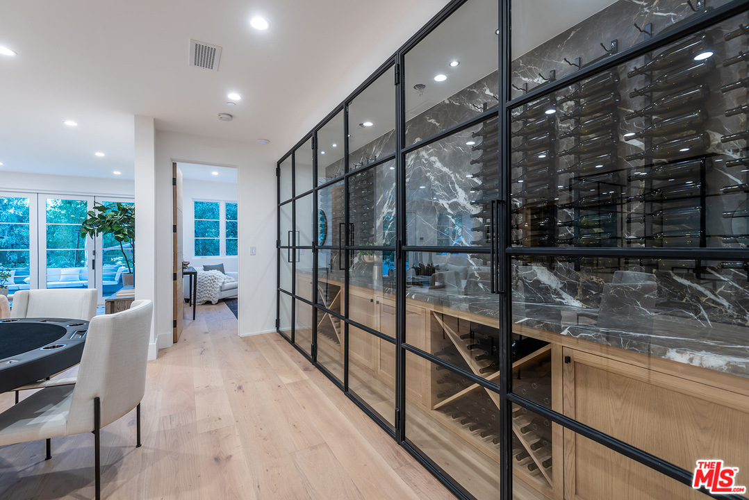 5716 Jed Smith Road Hidden Hills, CA 91302 - Photo 26 of 53