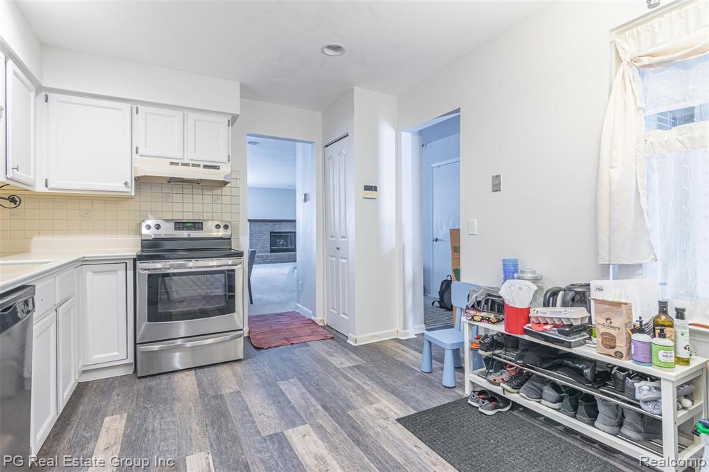 554 Tennyson Rochester Hills, MI 48307 - Photo 12 of 28
