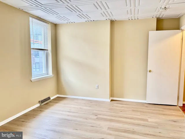 $2,400 | 455 Fairmount Avenue, Unit 2, Philadelphia, PA 19123