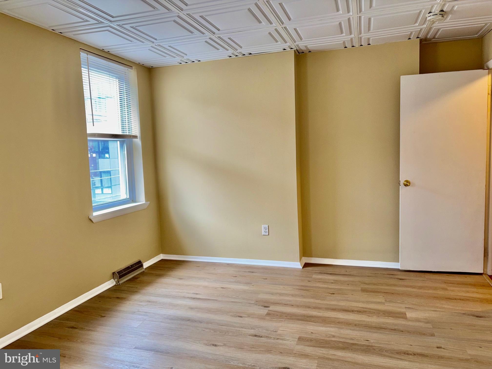 455 Fairmount Avenue, Unit 2 Philadelphia, PA 19123 - Photo 14 of 19