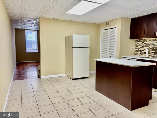 $2,400 | 455 Fairmount Avenue, Unit 2, Philadelphia, PA 19123