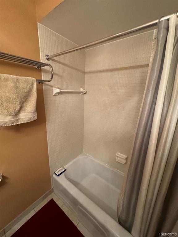 30212 Southfield Road, Unit 237 Southfield, MI 48076 - Photo 20 of 27