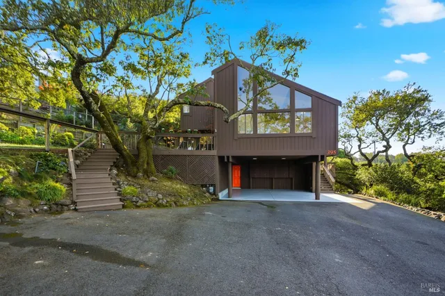 $1,395,000 | 395 Ridge Road, Novato, CA 94947