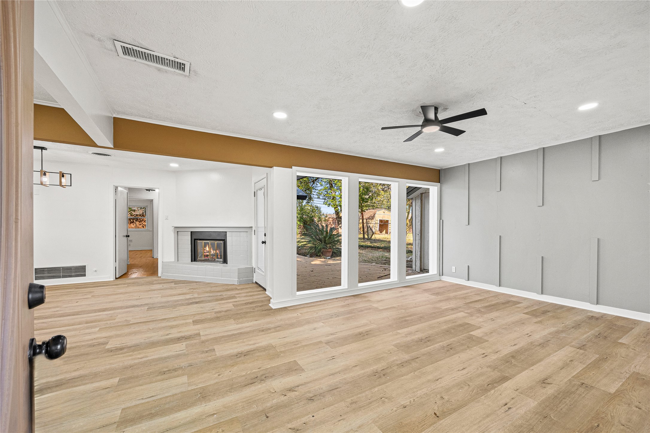 10259 Old Orchard Road La Porte, TX 77571 - Photo 2 of 23 a view of an empty room with a window