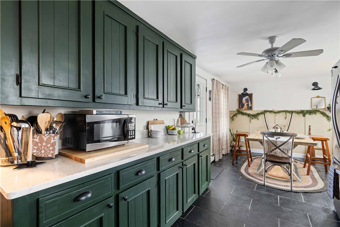 99 Allen Avenue East Providence, RI 02915 - Photo 5 of 23