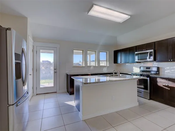 $2,150 | 7952 Castelardo Place, Round Rock, TX 78665