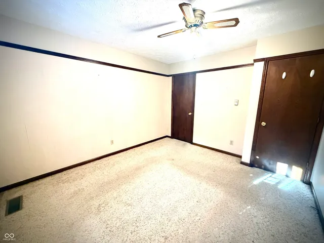 $230,000 | 605 Somerset Drive, Lebanon, IN 46052