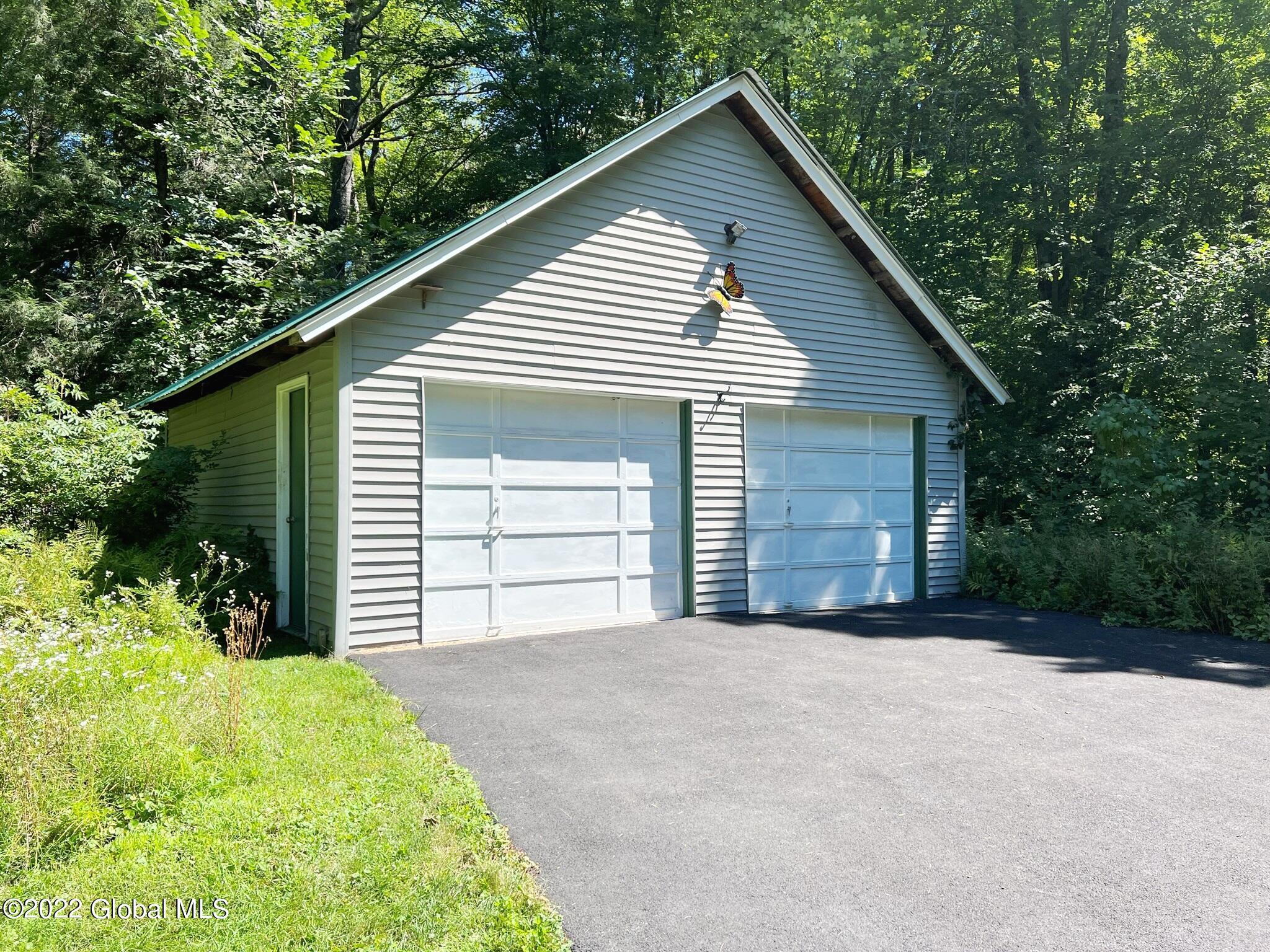 113 Tayer Road Stephentown, NY 12062 - Photo 4 of 44 8.IMG_0099