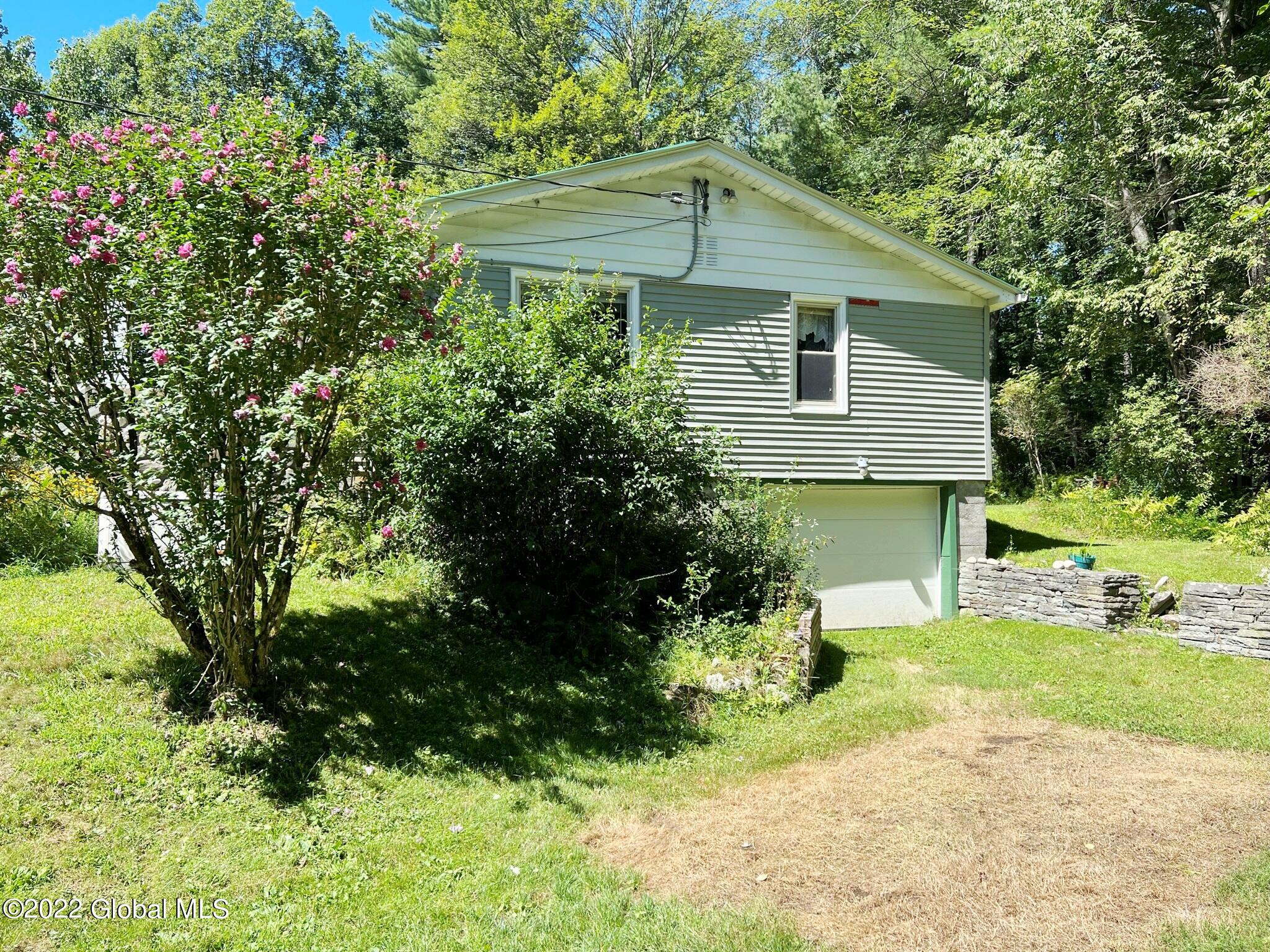 113 Tayer Road Stephentown, NY 12062 - Photo 6 of 44 13.IMG_0101