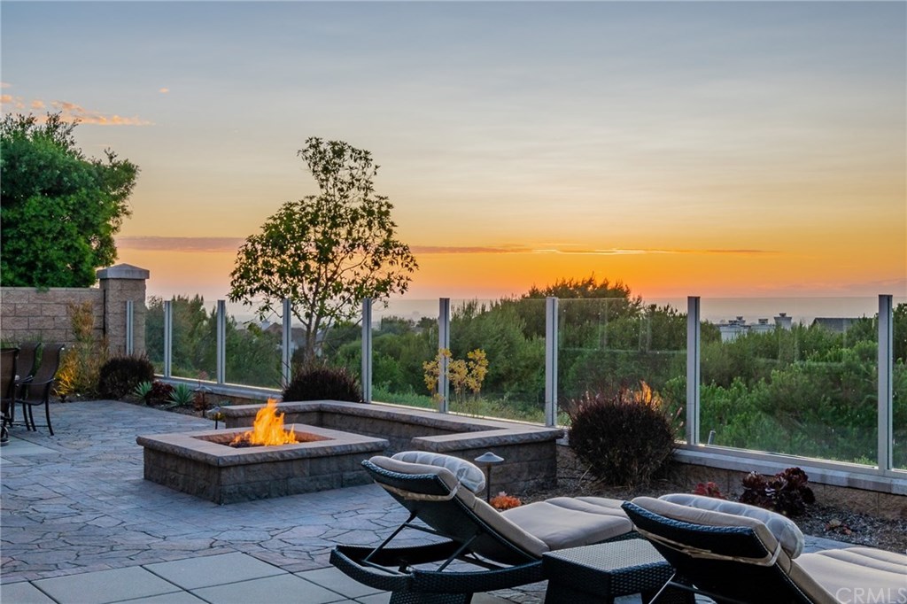 5 Ferrand Newport Coast, CA 92657 - Photo 3 of 61