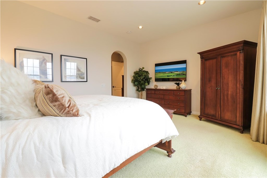 5 Ferrand Newport Coast, CA 92657 - Photo 38 of 61