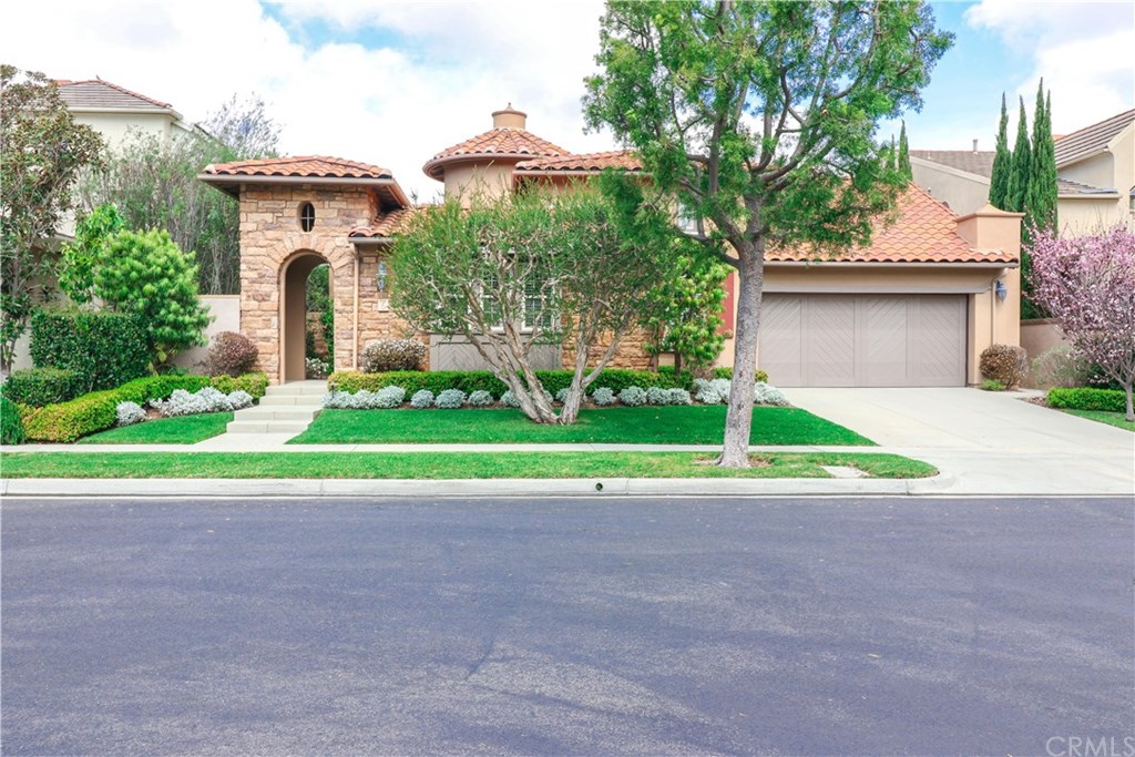 5 Ferrand Newport Coast, CA 92657 - Photo 49 of 61