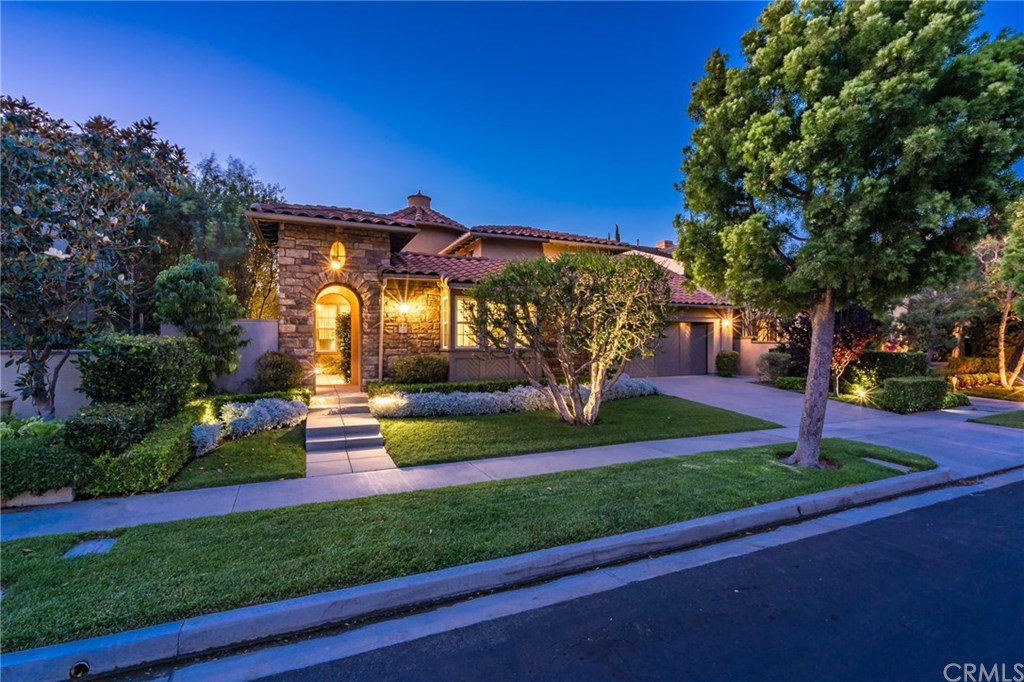 5 Ferrand Newport Coast, CA 92657 - Photo 10 of 61