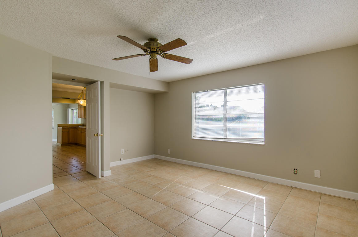 22745 Southwest 55th Way Boca Raton, FL 33433 - Photo 15 of 23 22745 SW 55th Way-17