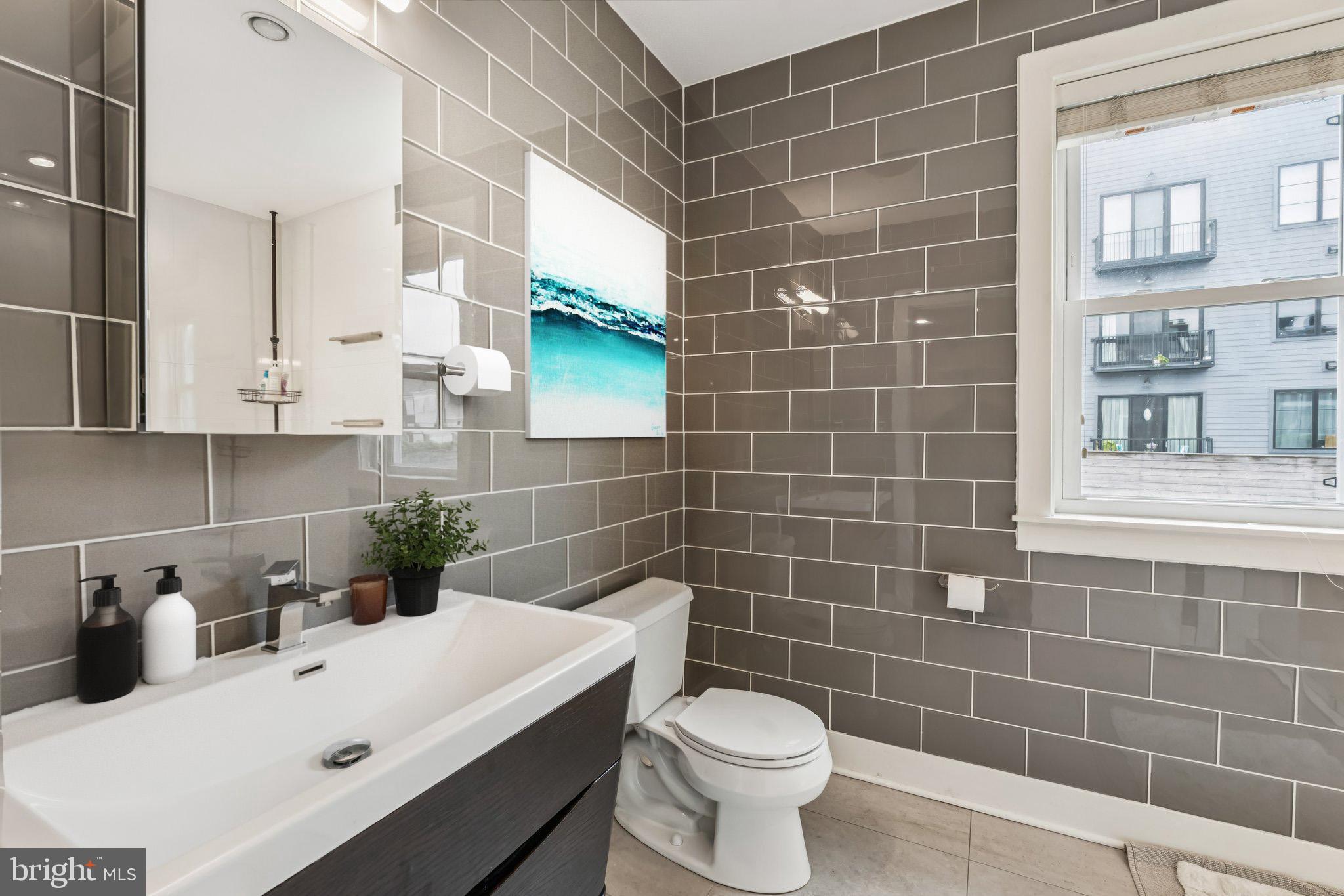 1239 Simms Place Northeast, Unit 1 Washington, DC 20002 - Photo 12 of 16 Gallery Image 12