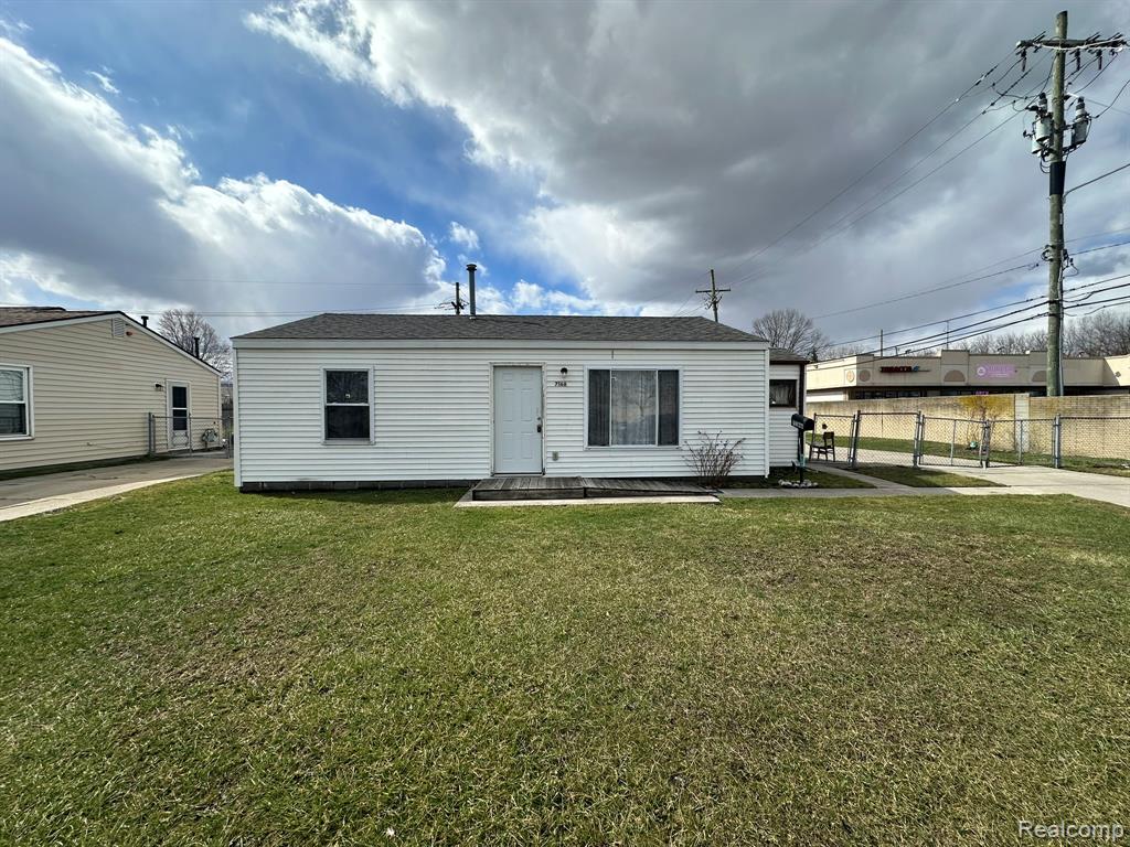7166 Pardee Road Taylor, MI 48180 - Photo 1 of 14 Gallery Image 1