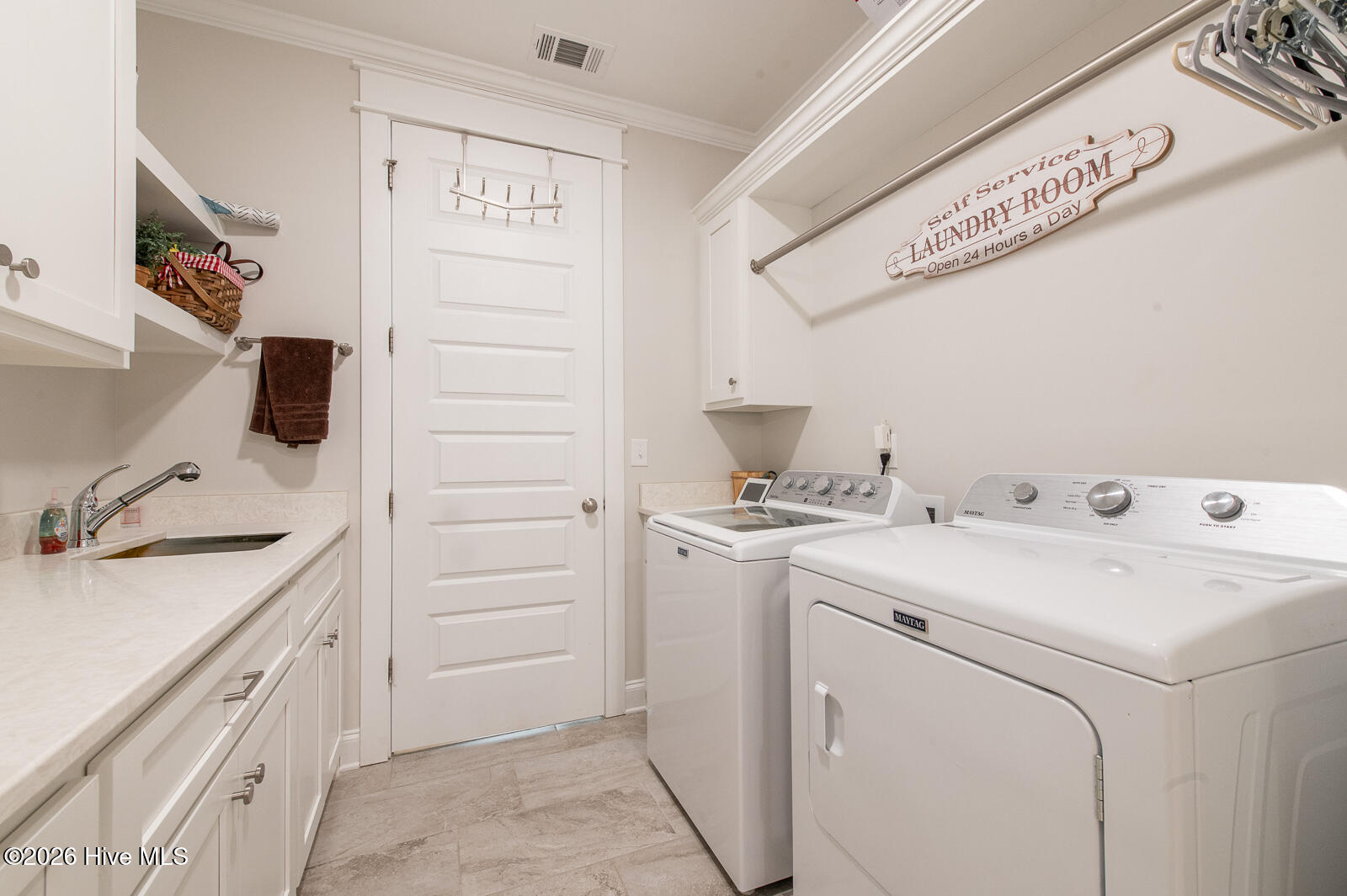 846 Briggs Road North Augusta, SC 29860 - Photo 30 of 58 Laundry Room with Sink & Storage!