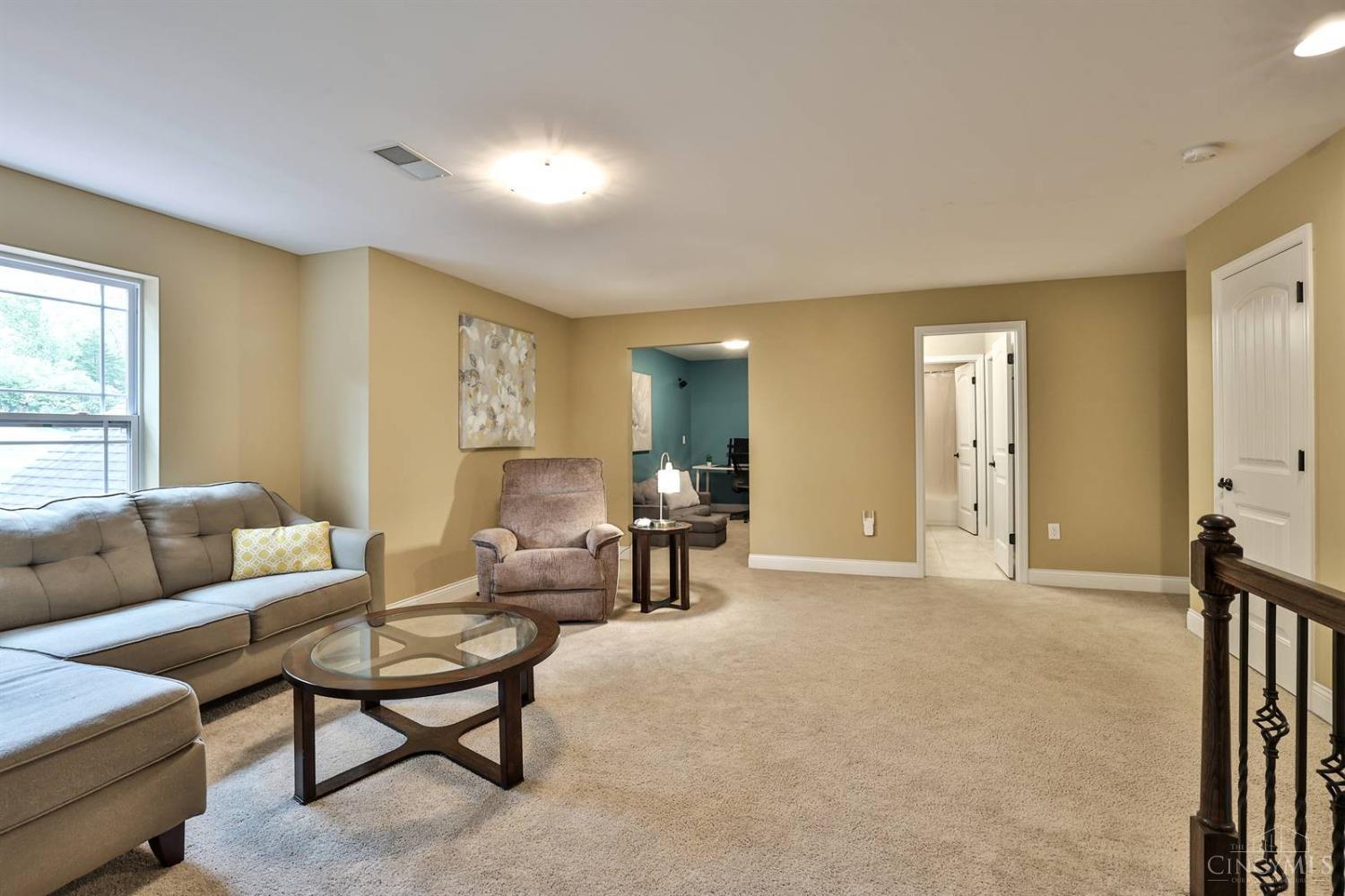 6847 Five Mile Road Cincinnati, OH 45230 - Photo 44 of 62
