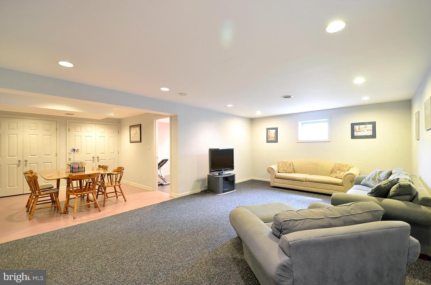 9424 Reach Road Potomac, MD 20854 - Photo 24 of 30 Basement
