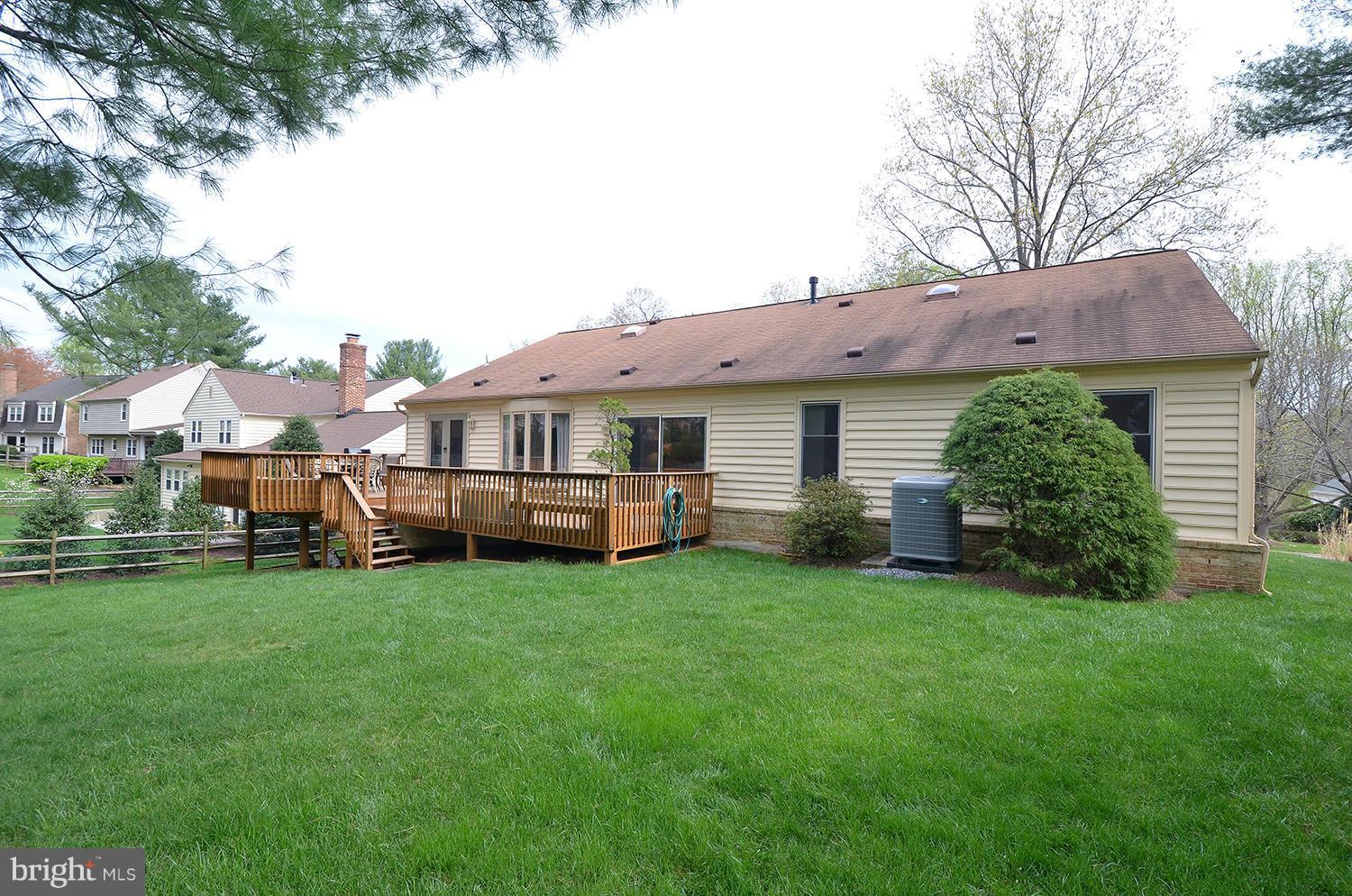 9424 Reach Road Potomac, MD 20854 - Photo 28 of 30 Exterior (Rear)