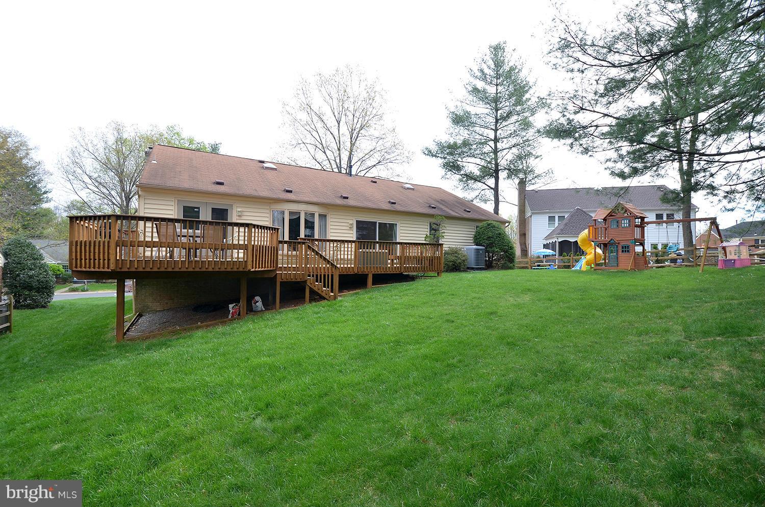 9424 Reach Road Potomac, MD 20854 - Photo 30 of 30 Exterior (Rear)